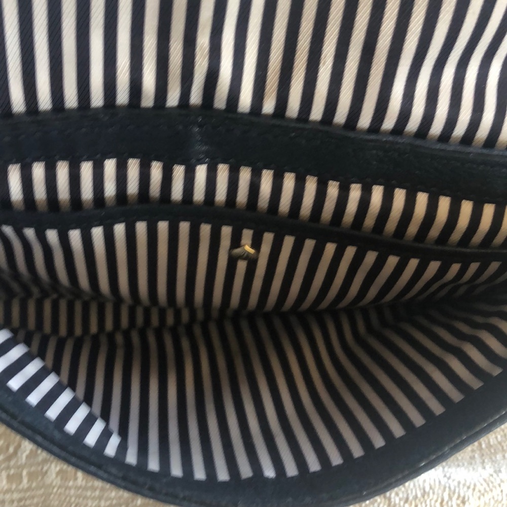 Kate Spade ♠️ Front Flap Crossbody Bag - Picture 4 of 8